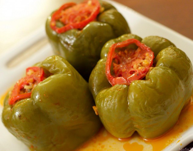 Bulgurlu Taze Biber Dolması
