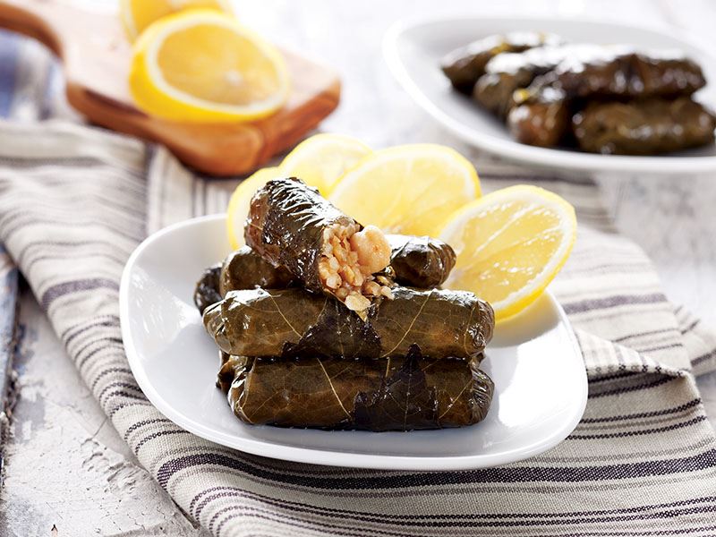 Bulgurlu Taze Yaprak Sarması