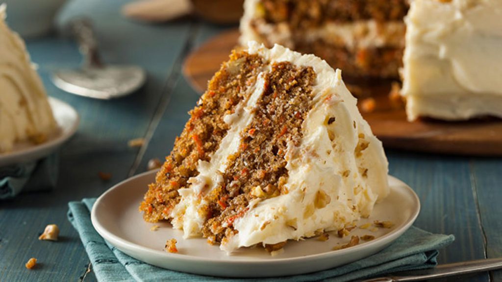 KREMALI VE HAVUÇLU PASTA TARİFİ