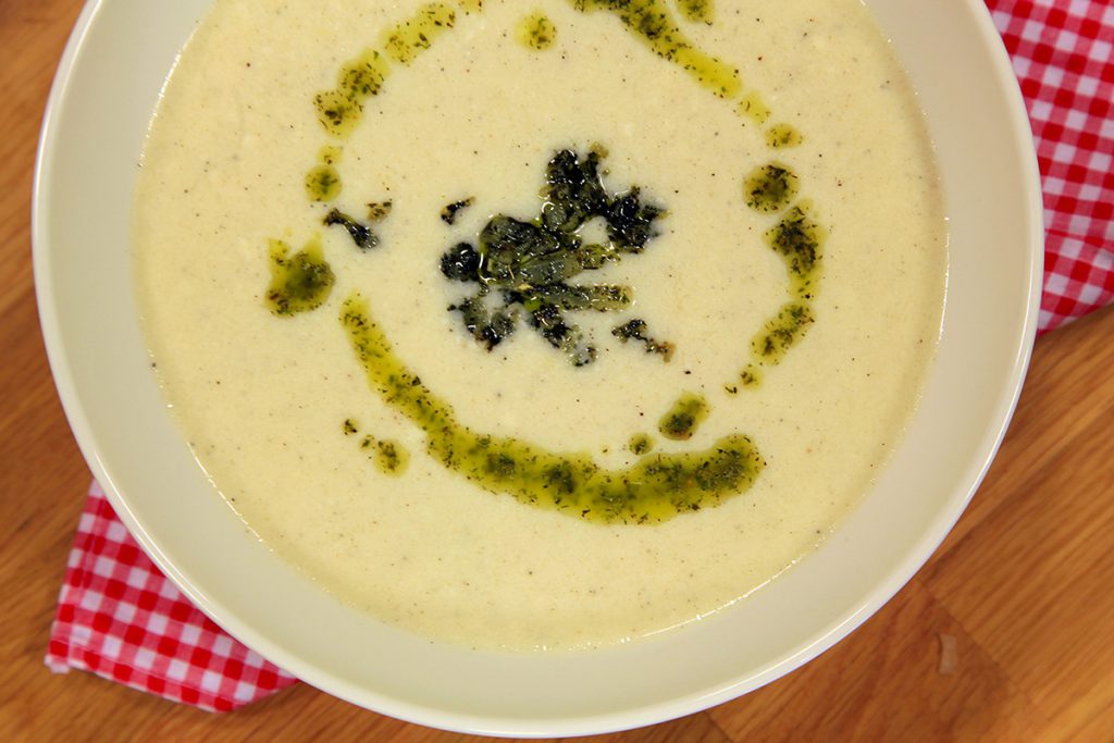 Lebeniye (Yoğurtlu Çorba - Etli)