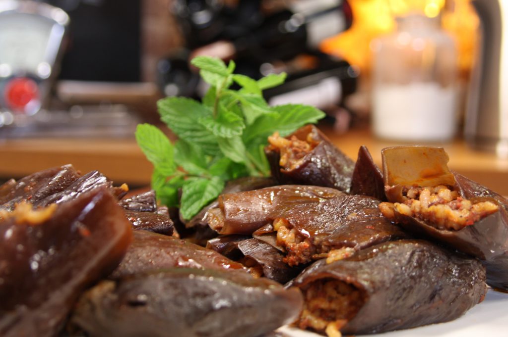 Zetinyağlı Patlıcan Dolması