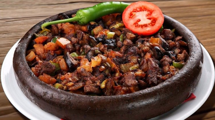 Zeytinyağlı Saçma Tavası