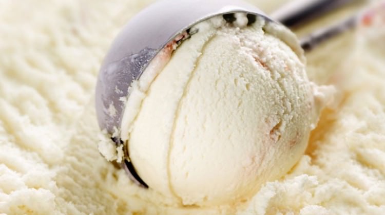 Ev yapımı vanilyalı dondurma tarifi