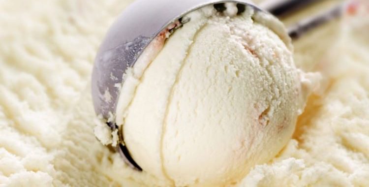 Ev yapımı vanilyalı dondurma tarifi