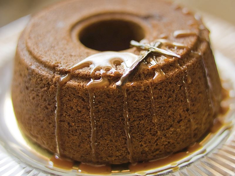 Bal şuruplu ve zencefilli kek tarifi