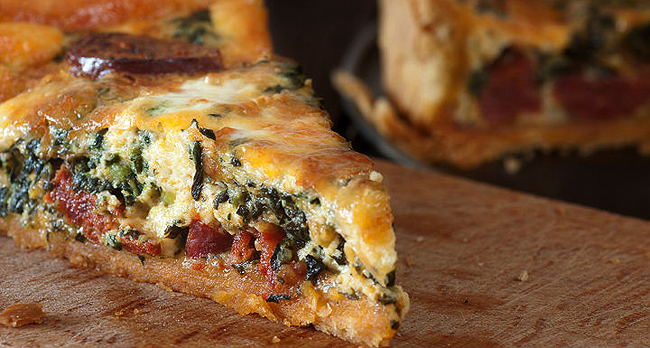 Sucuklu ıspanaklı kiş tarifi