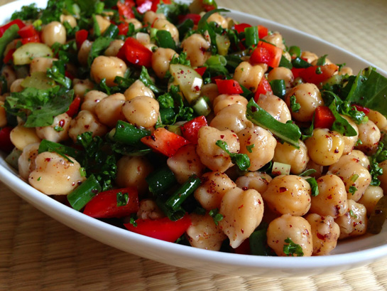 Nohutlu Ispanak Salatası Tarifi