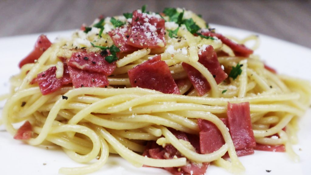 Spagetti Carbonara Tarifi