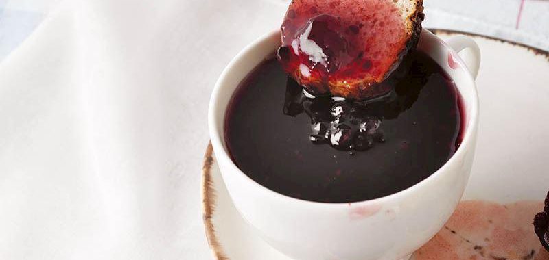 21 Dakikada Böğürtlen Reçeli