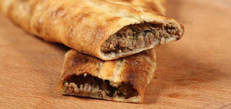 Kapalı Kıymalı Pide