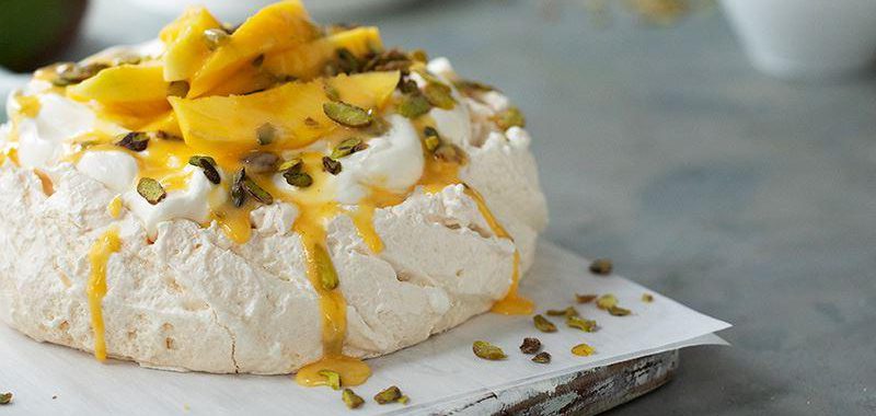 Li̇mon Kremali Ve Mangolu Pavlova