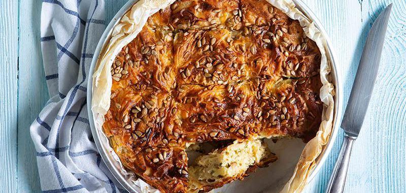 Taze Soğanlı Börek