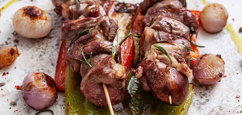 Yedi Bölge Baharatlı Kuzu Şiş, Sebze Izgara Ile