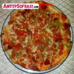 Annemin Kolay Pizzası Teflon Tavada Tarifi