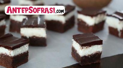 Çikolatalı Hindistan Cevizli Brownie Tarifi