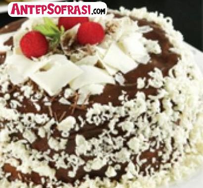 Çikolatalı Şerit Pasta Tarifi