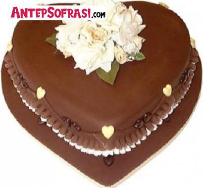 Kalp Pasta Süsleme Tarifi