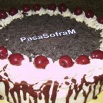 Kara Orman Pastasi Schwarzwälder-Kirsch-Torte Tarifi