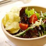 Klasik Lay's Ile Karidesli Roka Salatası Tarifi