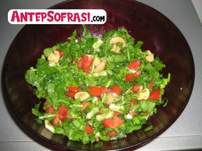 Mantarlı Roka Salatası Tarifi