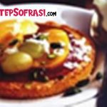 Meyveli Pizza 8 Mini Pizza Tarifi