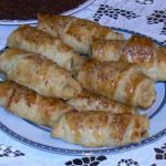 Üç Yufkali Ispanakli Börek Tarifi